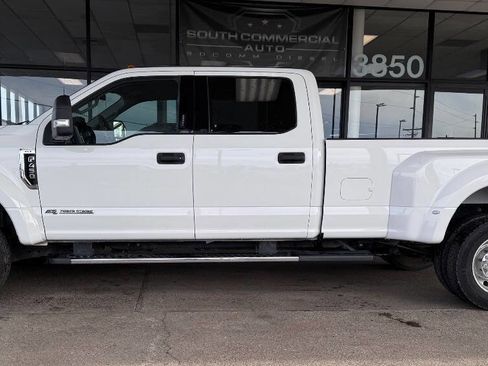 Used 2019 Ford F450 XLT w/ XLT Value Package AWD/4WD image 2