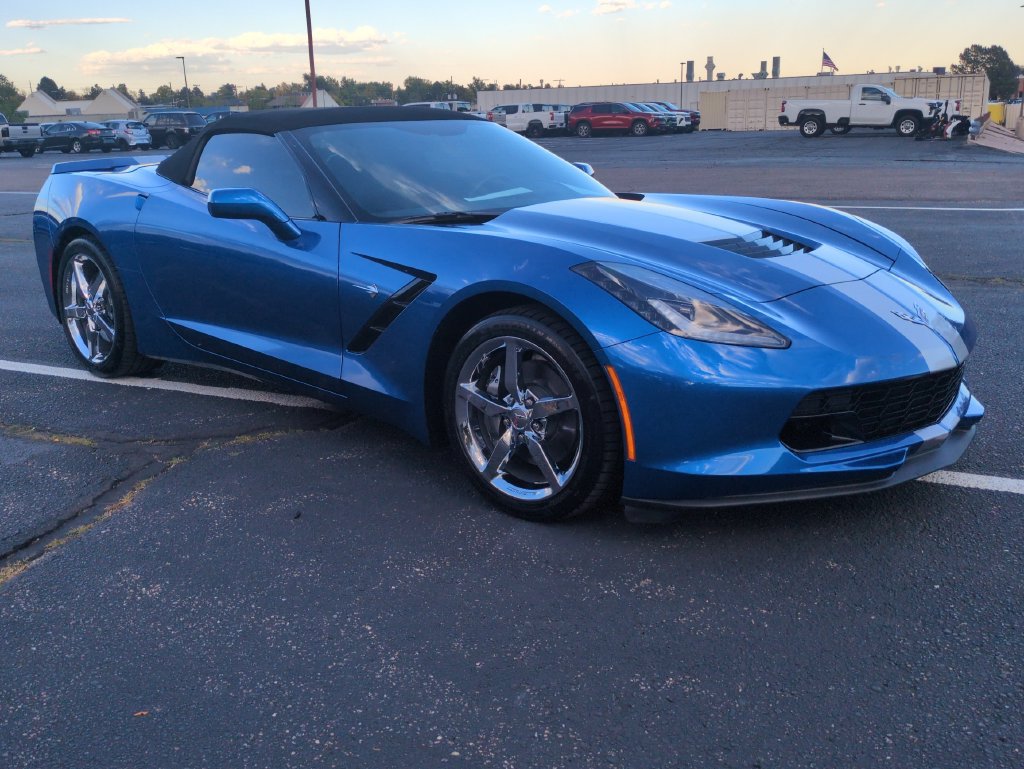 Used 2014 Chevrolet Corvette Stingray Convertible w/ 2LT Preferred Equipment Group RWD image 7