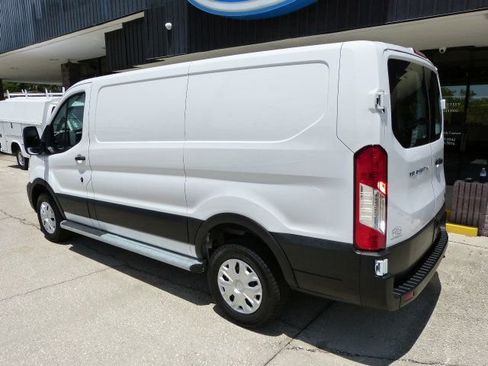 Used 2025 Ford Transit 250 Low Roof w/ Exterior Upgrade Package RWD image 3