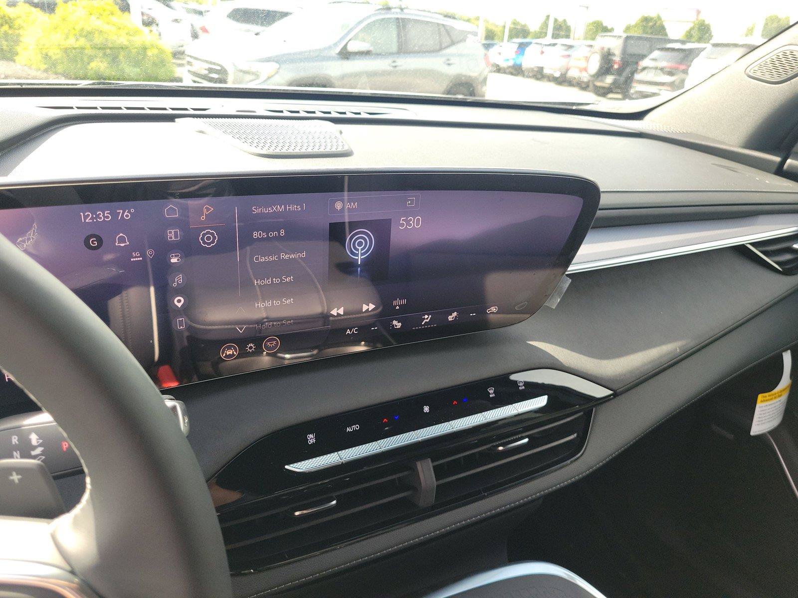 New 2027 Buick Enclave Sport Touring w/ Power Package FWD image 28