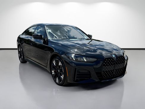 New 2026 BMW 430i w/ M Sport Package RWD image 1