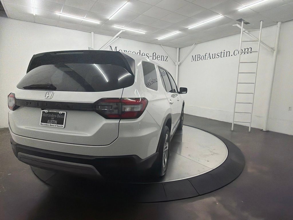 Used 2024 Honda Pilot EX-L image 8
