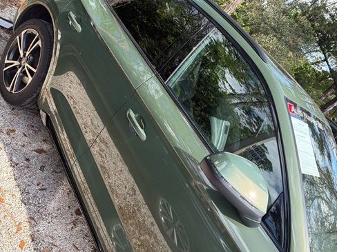 Certified 2025 Audi Q5 2.0T Premium Plus w/ Premium Plus Package image 6