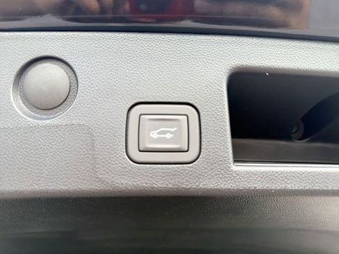 New 2026 Chevrolet Equinox ACTIV w/ Convenience Package III image 8