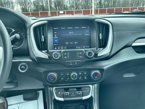 Certified 2023 GMC Terrain SLE w/ Driver Convenience Package image 13