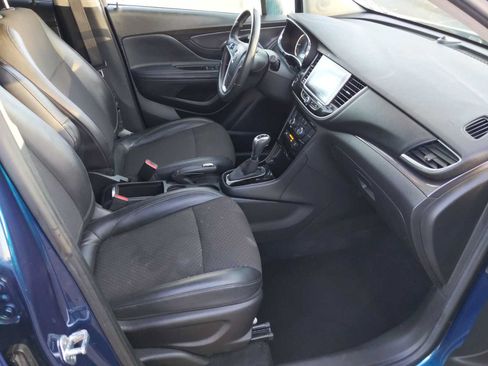 Used 2020 Buick Encore Preferred FWD image 25