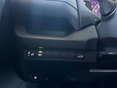 Used 2023 Toyota RAV4 XLE Premium AWD/4WD image 18