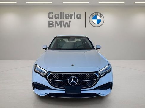 Used 2025 Mercedes-Benz E 350 Sedan image 3