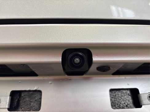 New 2025 Nissan Pathfinder SL image 16