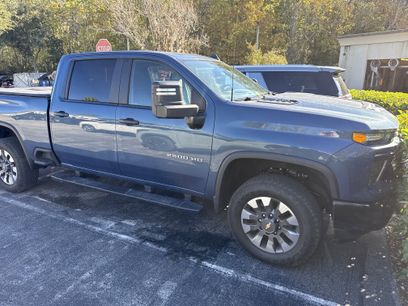 Used 2024 Chevrolet Silverado 2500 Custom w/ Custom Convenience Package