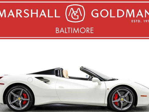 Used 2018 Ferrari 488 Spider image 1