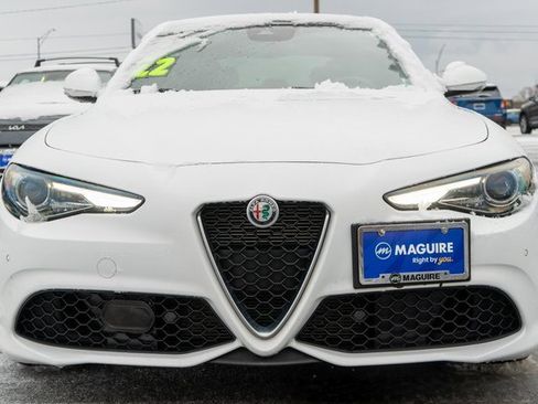 Used 2022 Alfa Romeo Giulia Ti w/ Active Assist Plus Package image 3
