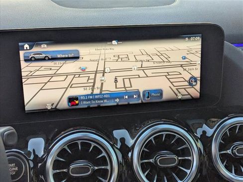 New 2025 Mercedes-Benz GLA 250 image 11