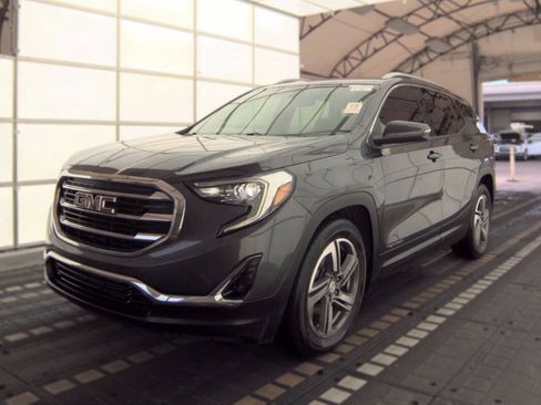 Used 2019 GMC Terrain SLT FWD image 1