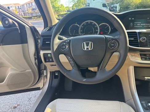 Used 2014 Honda Accord EX-L image 14