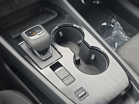 New 2026 Nissan Rogue SV FWD image 25
