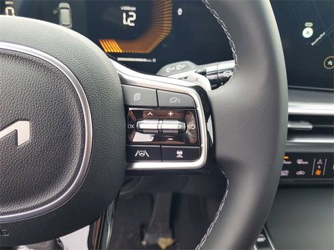 New 2025 Kia Sorento EX image 12