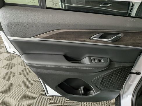 New 2026 Jeep Grand Cherokee Altitude AWD/4WD image 28