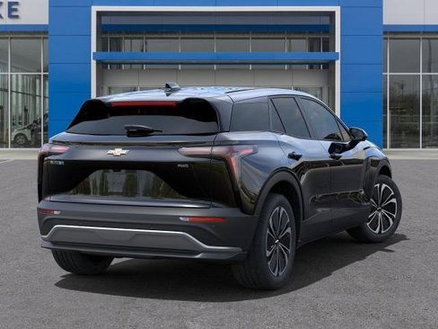 New 2025 Chevrolet Blazer EV LT image 4