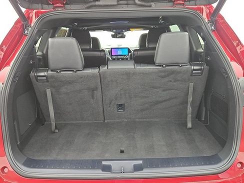 Used 2023 Toyota Highlander XSE AWD/4WD image 32