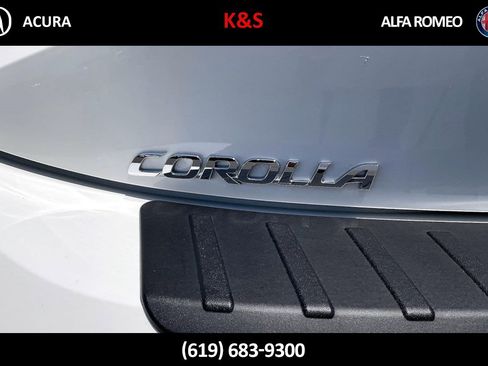 Used 2024 Toyota Corolla SE w/ SE Package FWD image 7