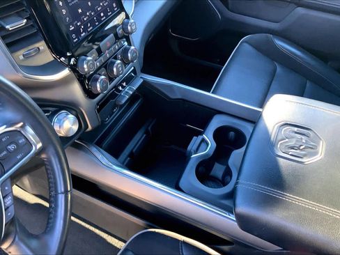 Used 2024 RAM 1500 Laramie image 15