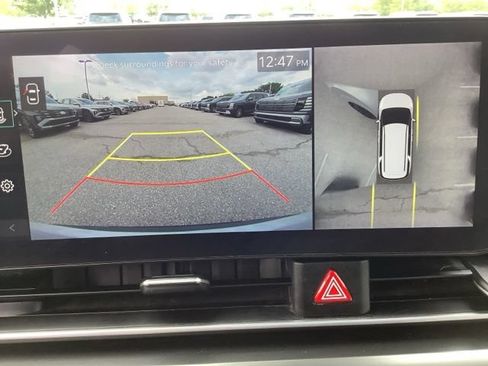 Used 2025 Kia Carnival SX Prestige FWD image 13