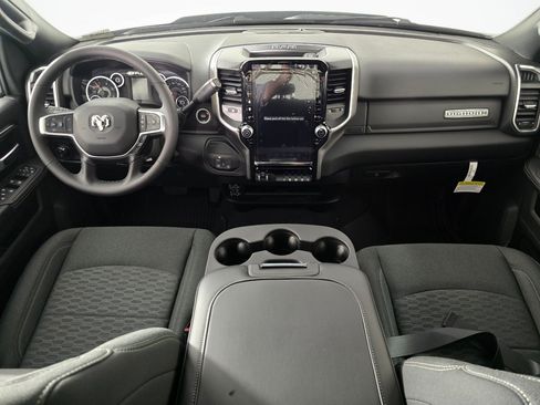 New 2026 RAM 2500 Big Horn AWD/4WD image 20