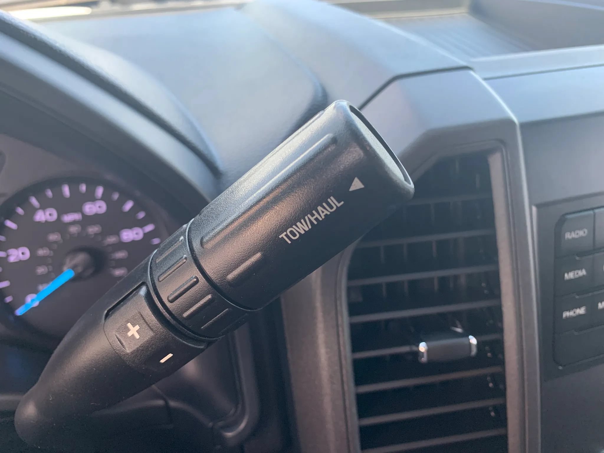 Used 2019 Ford F250 XL w/ XL Value Package AWD/4WD image 18