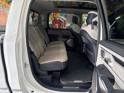 Used 2025 RAM 1500 Tungsten AWD/4WD image 36