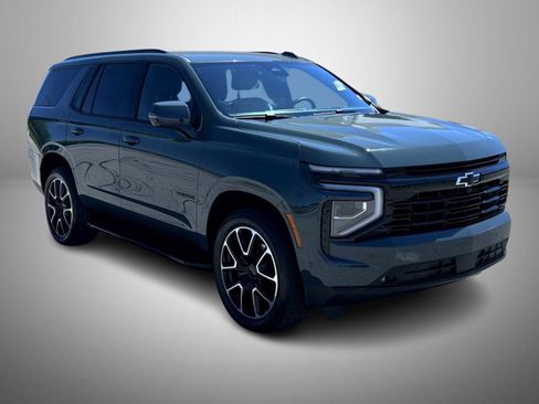 Used 2025 Chevrolet Tahoe RST w/ Comfort Package AWD/4WD image 3