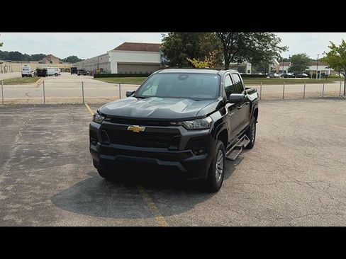 Certified 2024 Chevrolet Colorado LT w/ LT Convenience Package AWD/4WD image 31