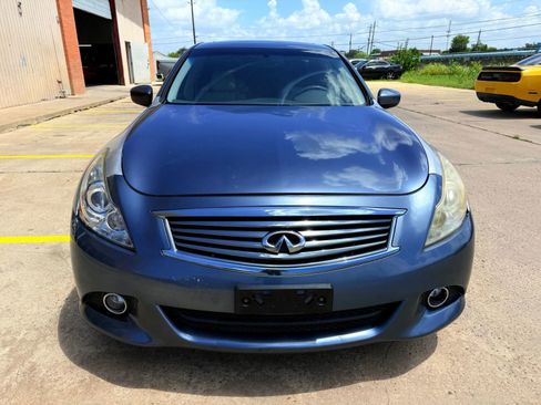 Used 2010 INFINITI G37 Journey w/ Premium Pkg image 3