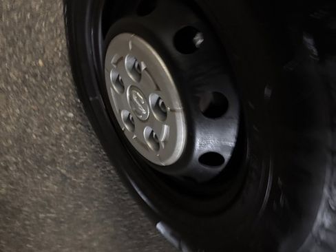 Used 2023 RAM ProMaster 2500 image 2