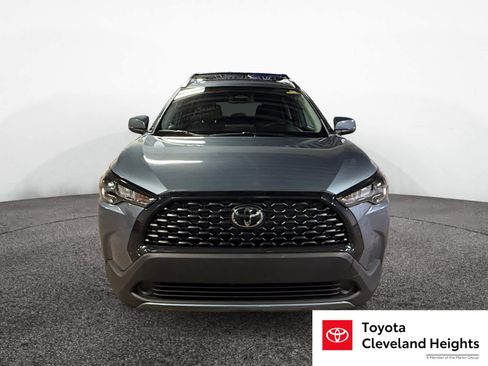 Used 2024 Toyota Corolla Cross LE image 8