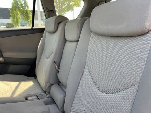 Used 2008 Toyota RAV4 Limited w/ Tow Prep Pkg AWD/4WD image 28