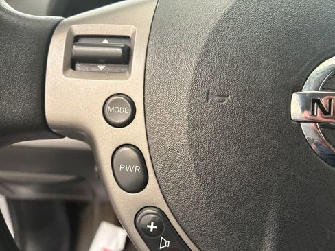 Used 2011 Nissan Sentra 2.0 S FWD image 19