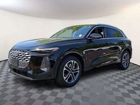 Used 2025 Audi Q5 Prestige AWD/4WD image 3