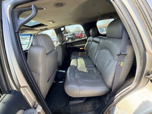 Used 2002 Chevrolet Tahoe LT AWD/4WD image 39