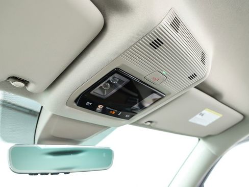 New 2026 Volkswagen Atlas SE image 26