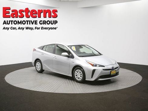 Used 2022 Toyota Prius LE image 46