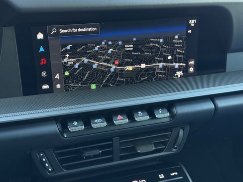 Certified 2025 Porsche 911 Carrera image 19