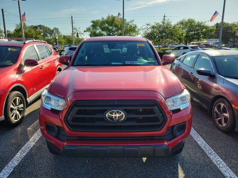 Used 2023 Toyota Tacoma SR w/ SR Convenience Package RWD image 25