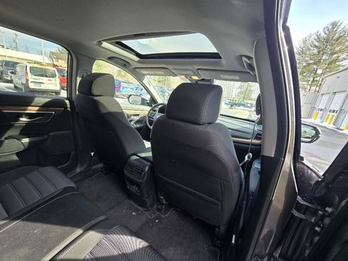 Used 2022 Honda CR-V EX image 18