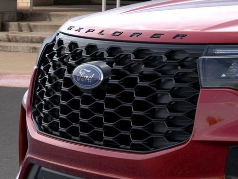 New 2026 Ford Explorer ST-Line w/ ST-Line Street Pack image 19