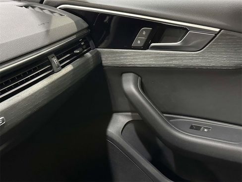 Used 2023 Audi A4 2.0T Premium w/ Convenience Package image 24