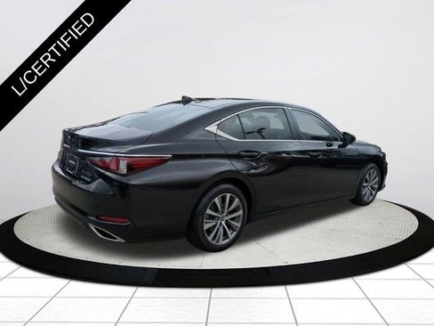 Used 2021 Lexus ES 350 w/ Accessory Package FWD image 4