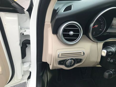 Used 2017 Mercedes-Benz C 300 4MATIC Sedan image 15