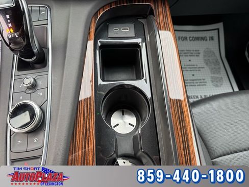 Used 2021 Cadillac Escalade ESV Premium Luxury AWD/4WD image 32