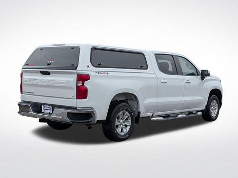 Used 2021 Chevrolet Silverado 1500 LT w/ Convenience Package II AWD/4WD image 3